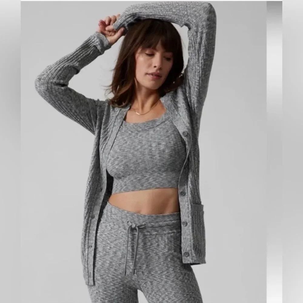 NWOT Athleta Revolve Cardigan Size Medium Marled Grey Button Front